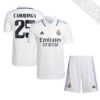 10246 PACK REAL MADRID DOMICILE CAMAVINGA. ENSEMBLE ADULTE MAILLOT ET SHORT 2022 2023