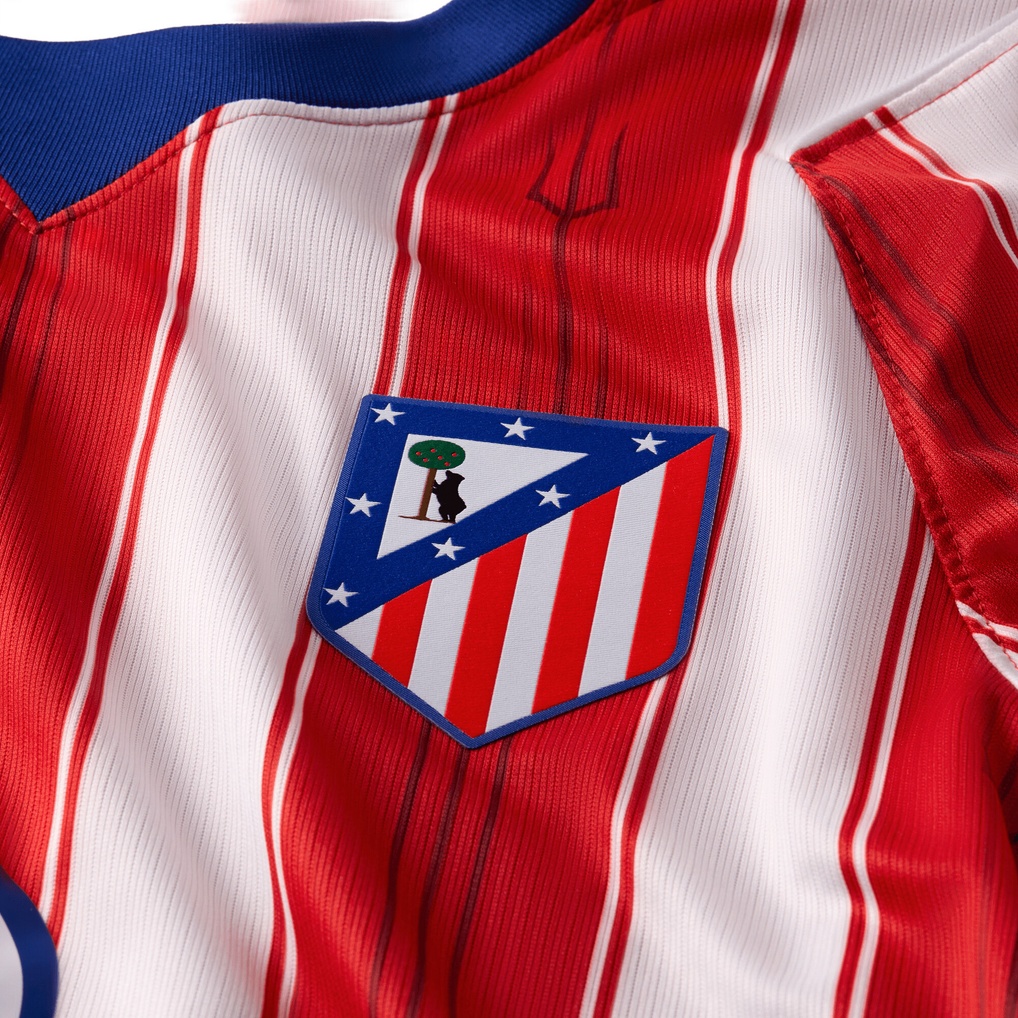 MAILLOT ATLETICO MADRID DOMICILE JULIAN ALVAREZ 2026-2027 MAILLOT ATLETICO MADRID DOMICILE JULIAN ALVAREZ 2026-2027